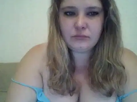 Snapshot of ParisMimi chatting on October 8, 2025, 7:43 am ParisMimi online show from October 8, 2025, 7:43 am