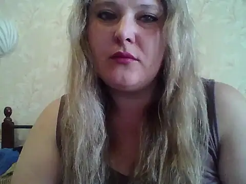 ParisMimi online show from May 16, 2026, 6:23 am