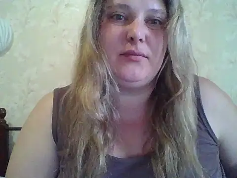 ParisMimi online show from May 17, 2026, 6:57 am