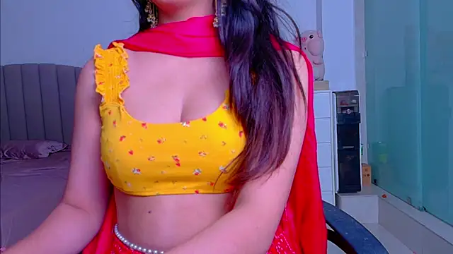 Snapshot of Aashika-Kaur chatting on December 2, 2025, 4:58 am Aashika-Kaur online show from December 2, 2025, 4:58 am