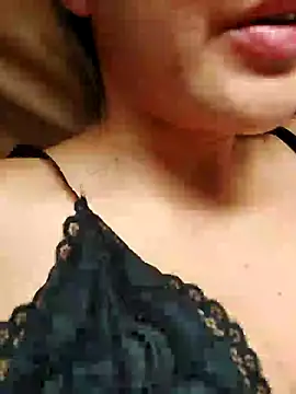 Snapshot of gaby_Souza chatting on December 29, 2024, 5:22 pm gaby Souza online show from December 29, 2024, 5:22 pm