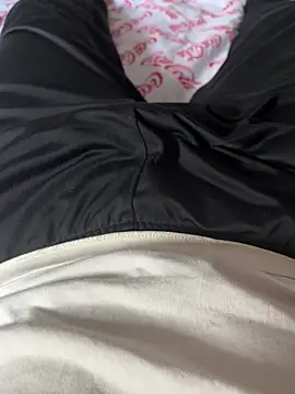 Snapshot of dari-bigcock chatting on February 19, 2026, 8:00 am dari-bigcock online show from February 19, 2026, 8:00 am