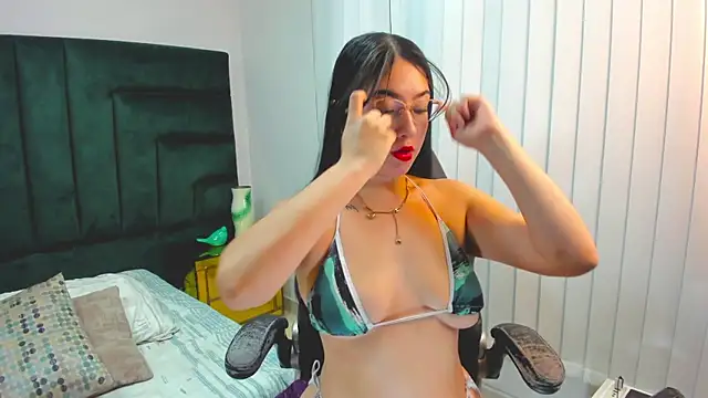 Snapshot of BarbaraKnox_ chatting on June 15, 2026, 6:29 pm BarbaraKnox online show from June 15, 2026, 6:29 pm