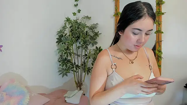 Snapshot of BarbaraKnox_ chatting on July 2, 2026, 6:14 pm BarbaraKnox online show from July 2, 2026, 6:14 pm