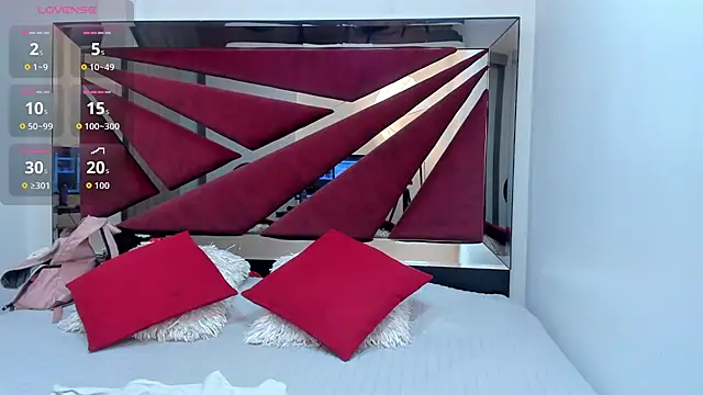 Snapshot of BarbaraKnox_ chatting on July 23, 2026, 12:24 am BarbaraKnox online show from July 23, 2026, 12:24 am