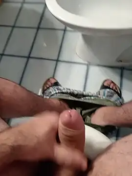 Snapshot of Durovoglioso2 chatting on November 3, 2025, 6:18 am Durovoglioso2 online show from November 3, 2025, 6:18 am