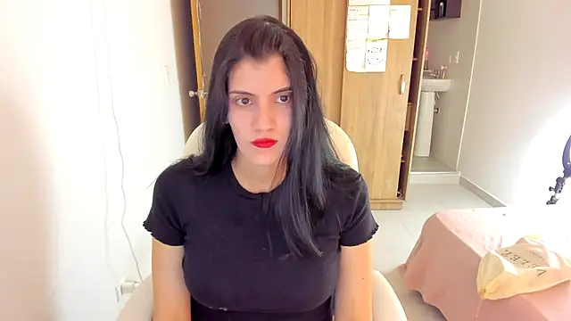 misstoya online show from January 29, 2025, 3:12 am