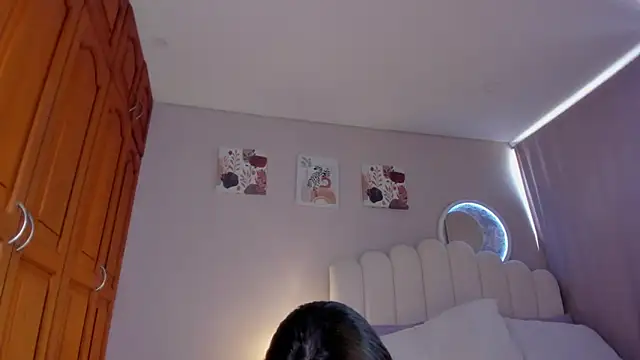 Snapshot of martinaaricci chatting on November 15, 2025, 1:59 pm martinaaricci online show from November 15, 2025, 1:59 pm