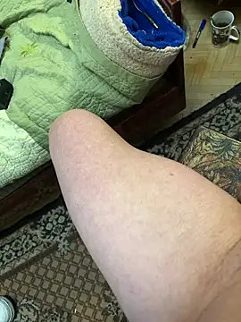 Snapshot of Ariel_Ari chatting on March 15, 2025, 2:14 am Ariel Ari online show from March 15, 2025, 2:14 am