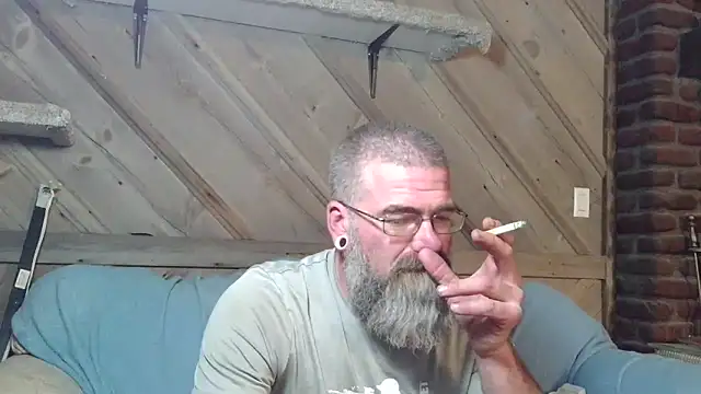 Clamsplitter420 online show from March 21, 2026, 7:20 am