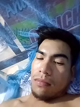 Snapshot of leyel00155 chatting on December 2, 2025, 4:36 am leyel00155 online show from December 2, 2025, 4:36 am