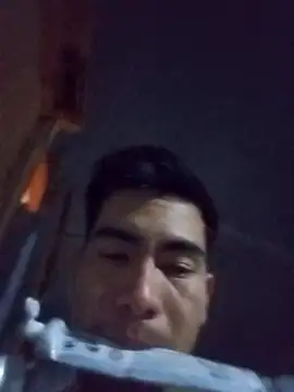 Snapshot of leyel00155 chatting on December 5, 2025, 2:43 am leyel00155 online show from December 5, 2025, 2:43 am