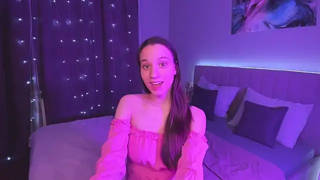 StaceySunny online show from February 17, 2025, 5:44 pm