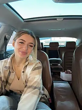 Jasmine urPrincess online show from March 16, 2026, 5:44 am