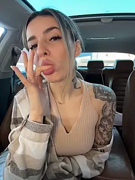 Jasmine urPrincess online show from March 16, 2026, 5:04 am