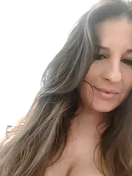 Miss Mia 5 online show from February 28, 2025, 9:58 am