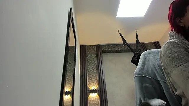 selene red  online show from February 24, 2026, 12:22 am