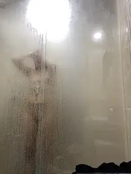 Snapshot of Bonnye_star chatting on March 15, 2026, 2:29 am Bonnye star online show from March 15, 2026, 2:29 am