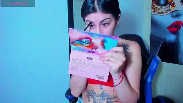 Snapshot of Bonnye_star chatting on November 28, 2025, 4:45 am Bonnye star online show from November 28, 2025, 4:45 am