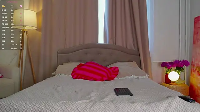 Snapshot of Tasha_Miu chatting on June 14, 2026, 3:35 pm Tasha Miu online show from June 14, 2026, 3:35 pm