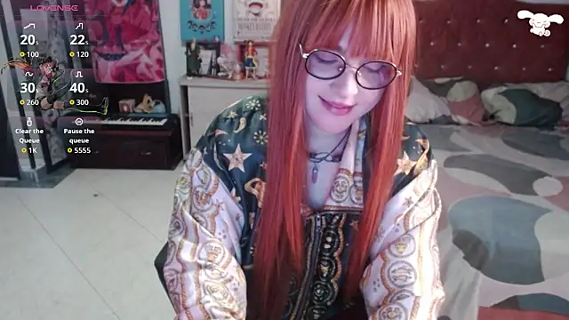 Avril2001 online show from October 19, 2025, 3:42 am