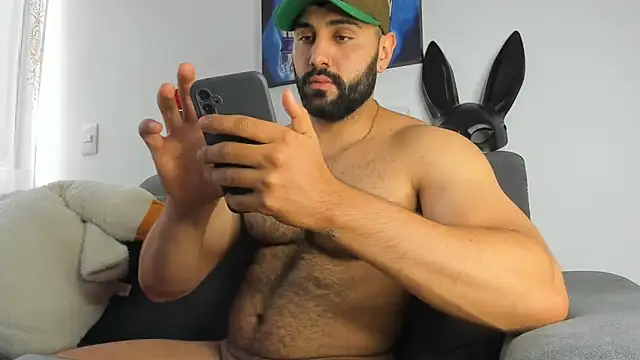 ETHAN ROX online show from January 7, 2026, 9:42 pm