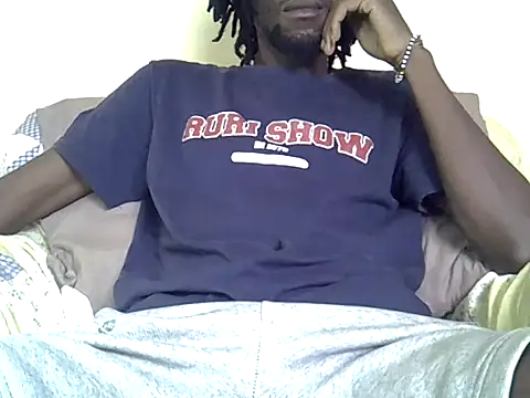 Delicious-D online show from August 3, 2026, 5:37 am