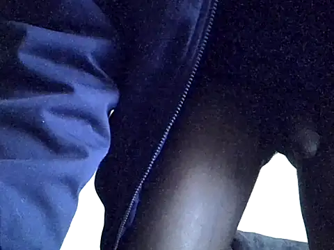 Snapshot of Delicious-D chatting on October 21, 2025, 5:40 am Delicious-D online show from October 21, 2025, 5:40 am