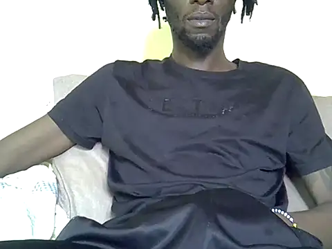 Delicious-D online show from August 5, 2026, 7:13 am