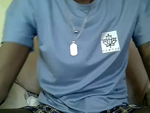 Snapshot of Delicious-D chatting on June 15, 2026, 5:18 am Delicious-D online show from June 15, 2026, 5:18 am