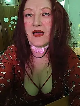SabrinaXlovess online show from May 3, 2026, 5:49 pm