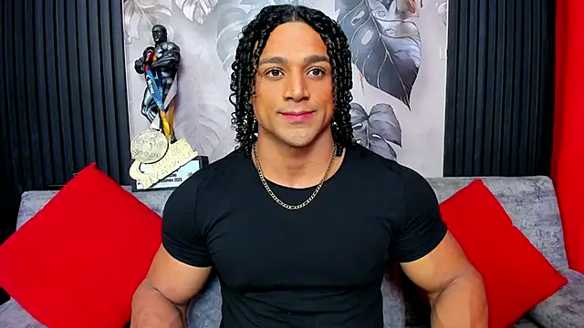 Snapshot of MikeEstevess chatting on October 8, 2025, 1:45 pm MikeEstevess online show from October 8, 2025, 1:45 pm