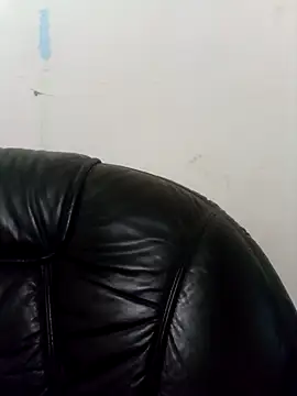 Snapshot of jimmyy_ chatting on October 6, 2025, 11:00 am jimmyy online show from October 6, 2025, 11:00 am