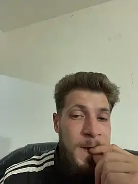 jimmyy  online show from April 13, 2026, 8:13 pm