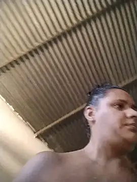 Snapshot of Andreita_95 chatting on August 2, 2026, 1:42 pm Andreita 95 online show from August 2, 2026, 1:42 pm