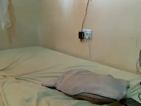 Snapshot of hOT-SHANNEL chatting on January 15, 2025, 5:19 am hOT-SHANNEL online show from January 15, 2025, 5:19 am