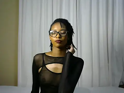 Snapshot of StarBarbiee chatting on October 21, 2025, 7:02 pm StarBarbiee online show from October 21, 2025, 7:02 pm