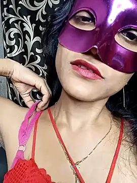 Snapshot of REVA_DARLING chatting on June 4, 2026, 6:51 am REVA DARLING online show from June 4, 2026, 6:51 am