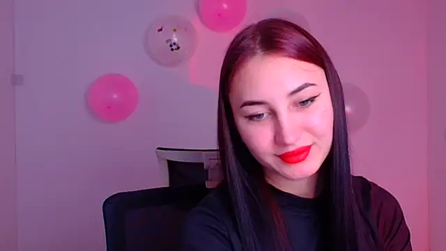 Jennifer Blum online show from February 13, 2025, 8:24 pm