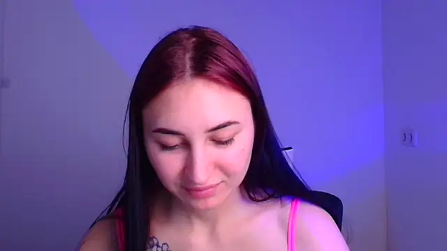 Jennifer Blum online show from February 10, 2025, 12:19 am