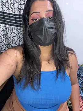 NOORA-GIRL online show from November 27, 2025, 10:32 pm