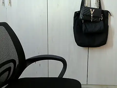 Destiny Desire online show from October 9, 2025, 6:30 pm