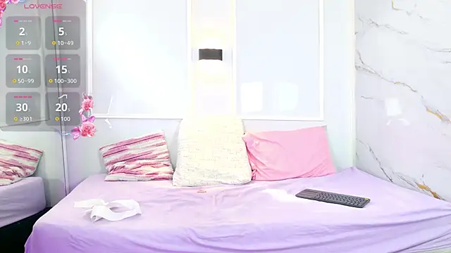 Snapshot of zorravioletta1 chatting on July 3, 2026, 1:50 pm zorravioletta1 online show from July 3, 2026, 1:50 pm