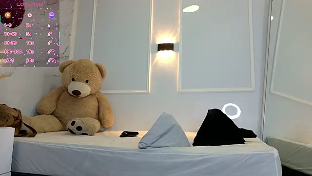 Snapshot of zorravioletta1 chatting on March 22, 2026, 11:56 am zorravioletta1 online show from March 22, 2026, 11:56 am