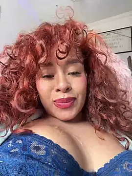 Snapshot of Marie_Rose chatting on June 26, 2026, 5:41 pm Marie Rose online show from June 26, 2026, 5:41 pm