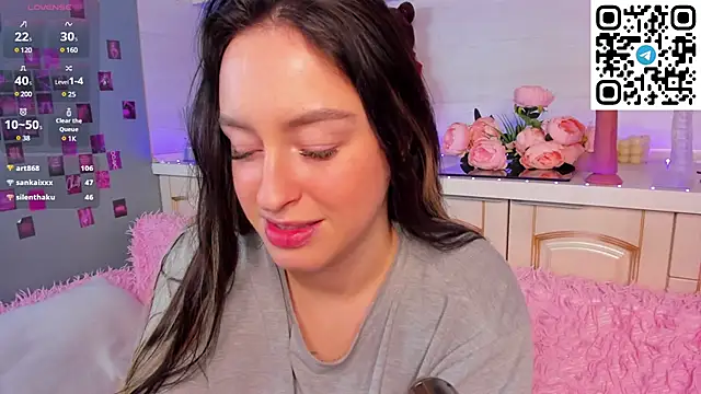 Snapshot of Kruela_Eva chatting on March 7, 2025, 2:46 am Kruela Eva online show from March 7, 2025, 2:46 am