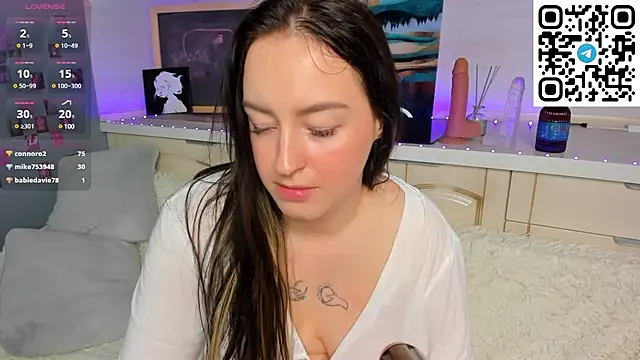 Snapshot of Kruela_Eva chatting on March 22, 2025, 2:48 am Kruela Eva online show from March 22, 2025, 2:48 am