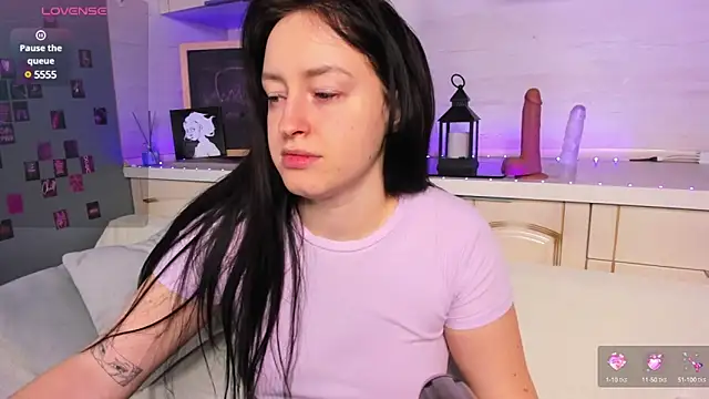 Snapshot of Kruela_Eva chatting on January 21, 2025, 11:24 pm Kruela Eva online show from January 21, 2025, 11:24 pm