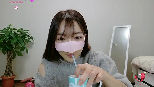 Snapshot of momochan88 chatting on December 14, 2025, 3:35 am momochan88 online show from December 14, 2025, 3:35 am