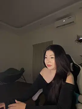 MiMi 0293 online show from May 10, 2026, 12:20 pm